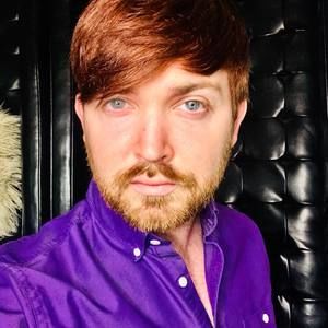 Meet your Posher, Casey